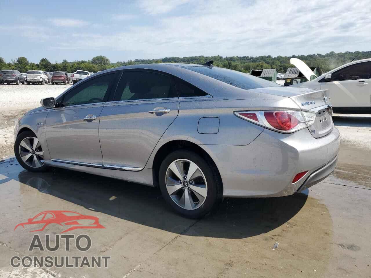 HYUNDAI SONATA 2012 - KMHEC4A46CA047520