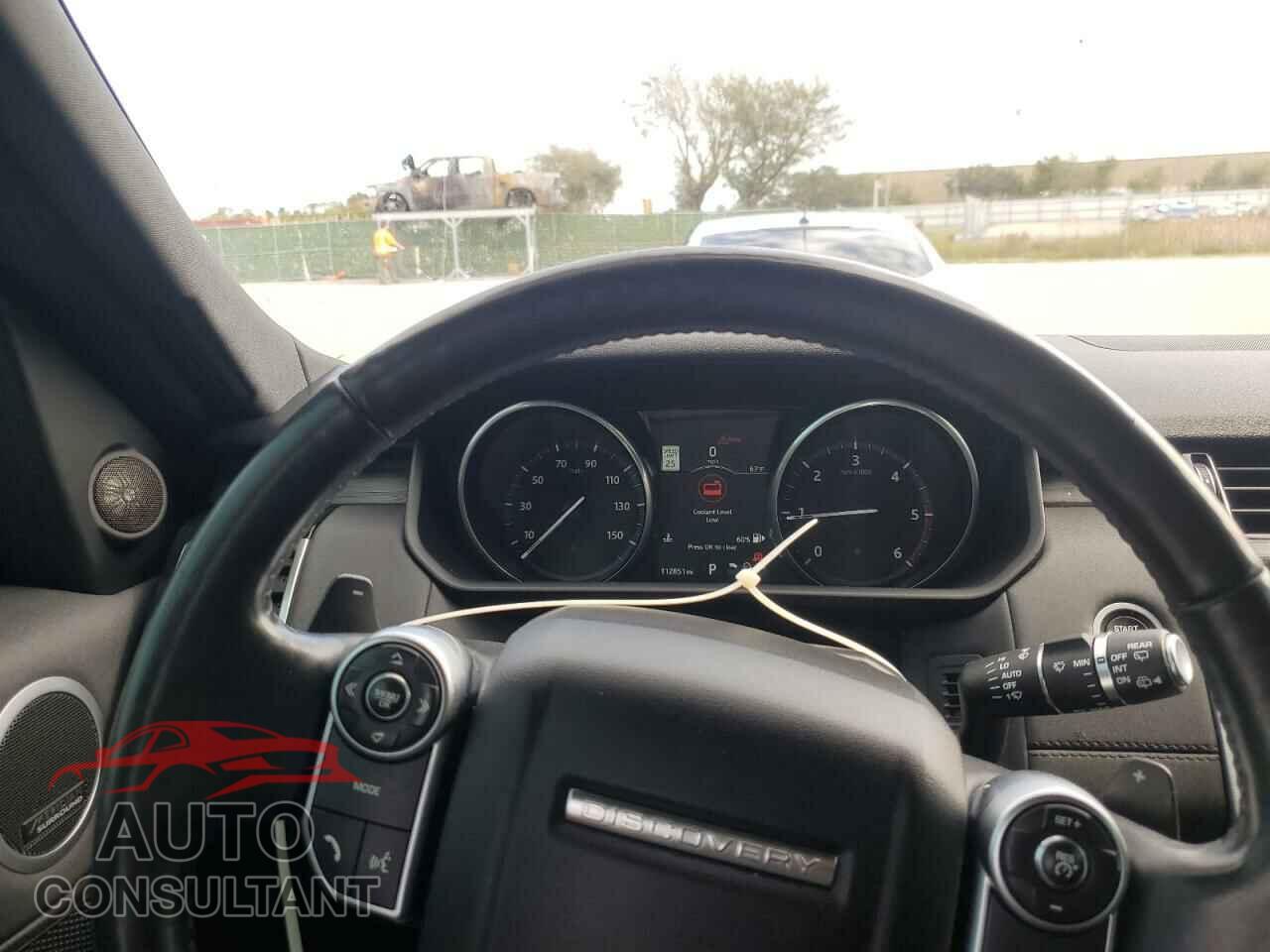 LAND ROVER DISCOVERY 2017 - SALRRBBK2HA044538