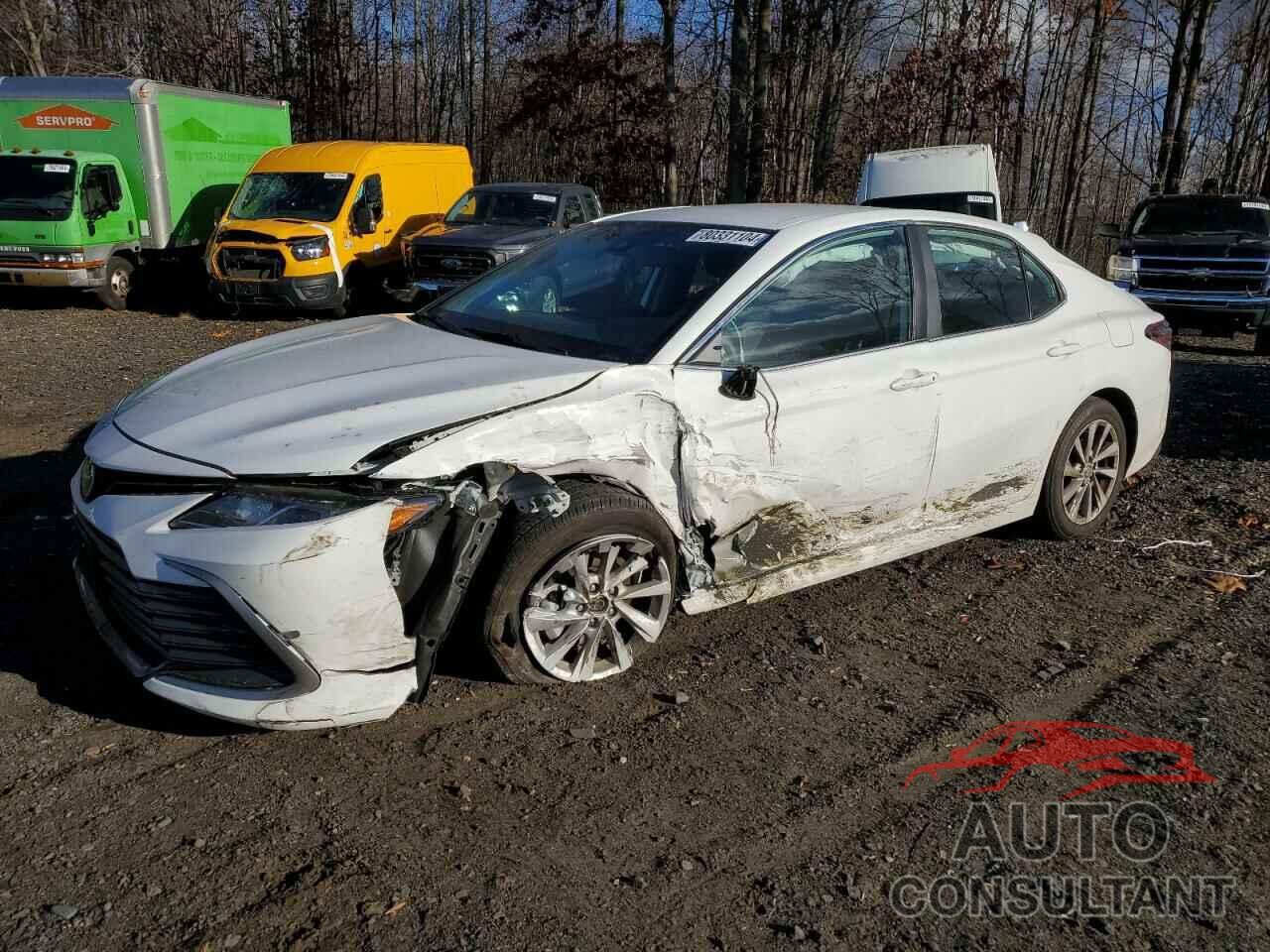 TOYOTA CAMRY 2021 - 4T1R11AKXMU582323