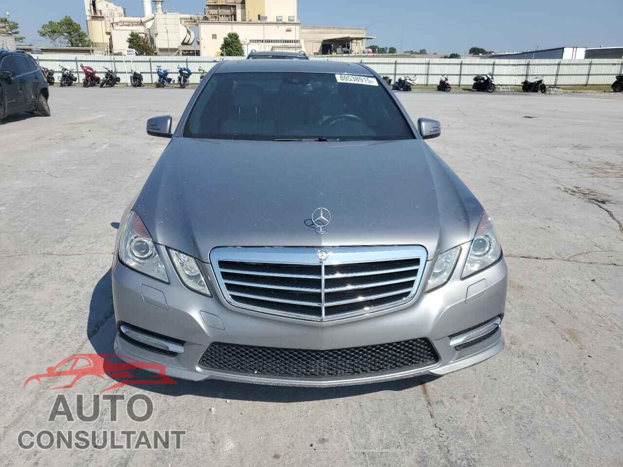 MERCEDES-BENZ E-CLASS 2012 - WDDHF2EB0CA526589