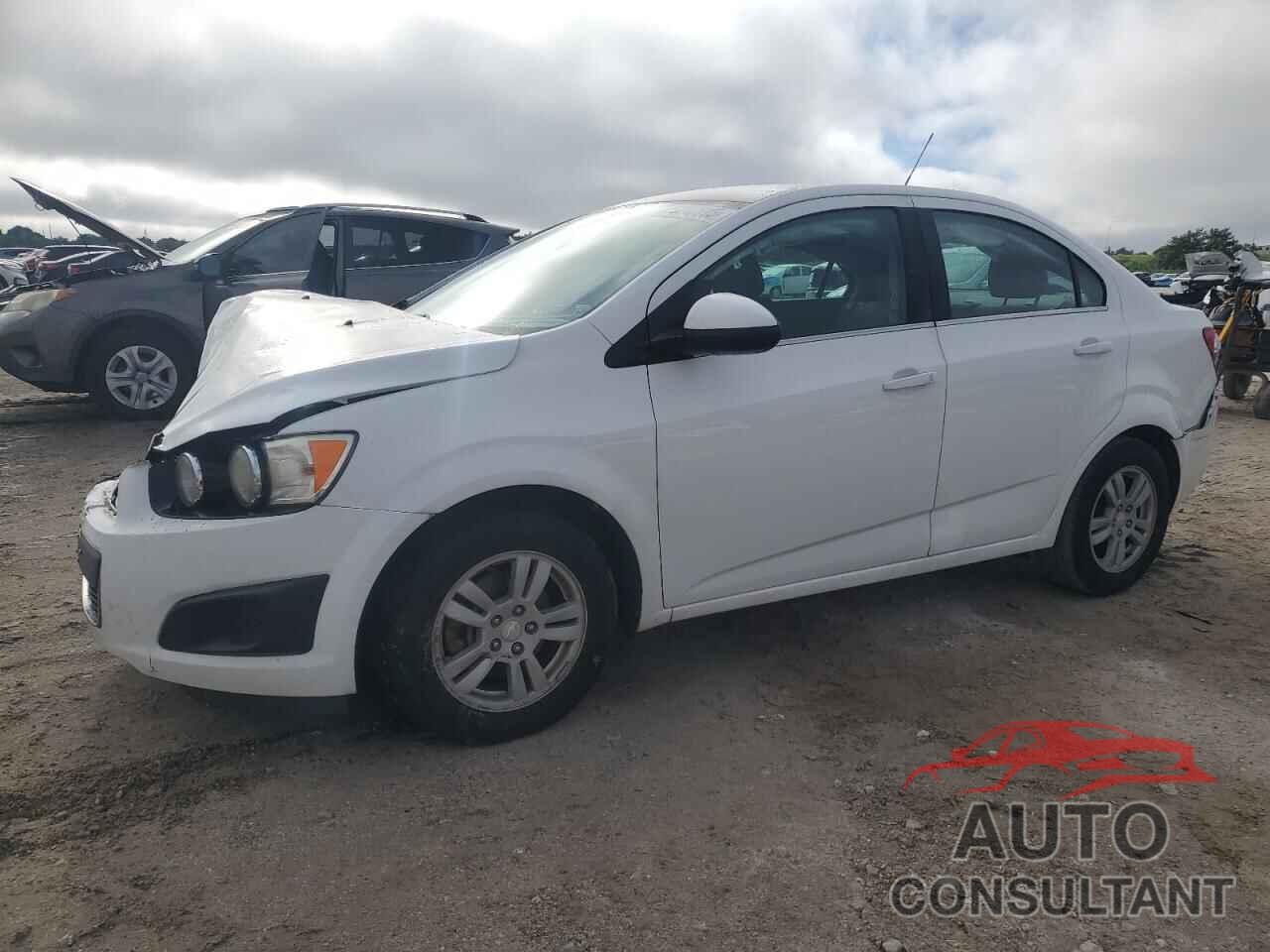 CHEVROLET SONIC 2015 - 1G1JC5SH0F4180294