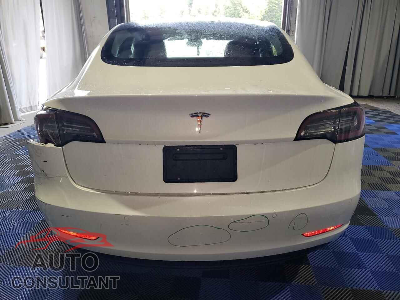 TESLA MODEL 3 2022 - 5YJ3E1EA7NF369212