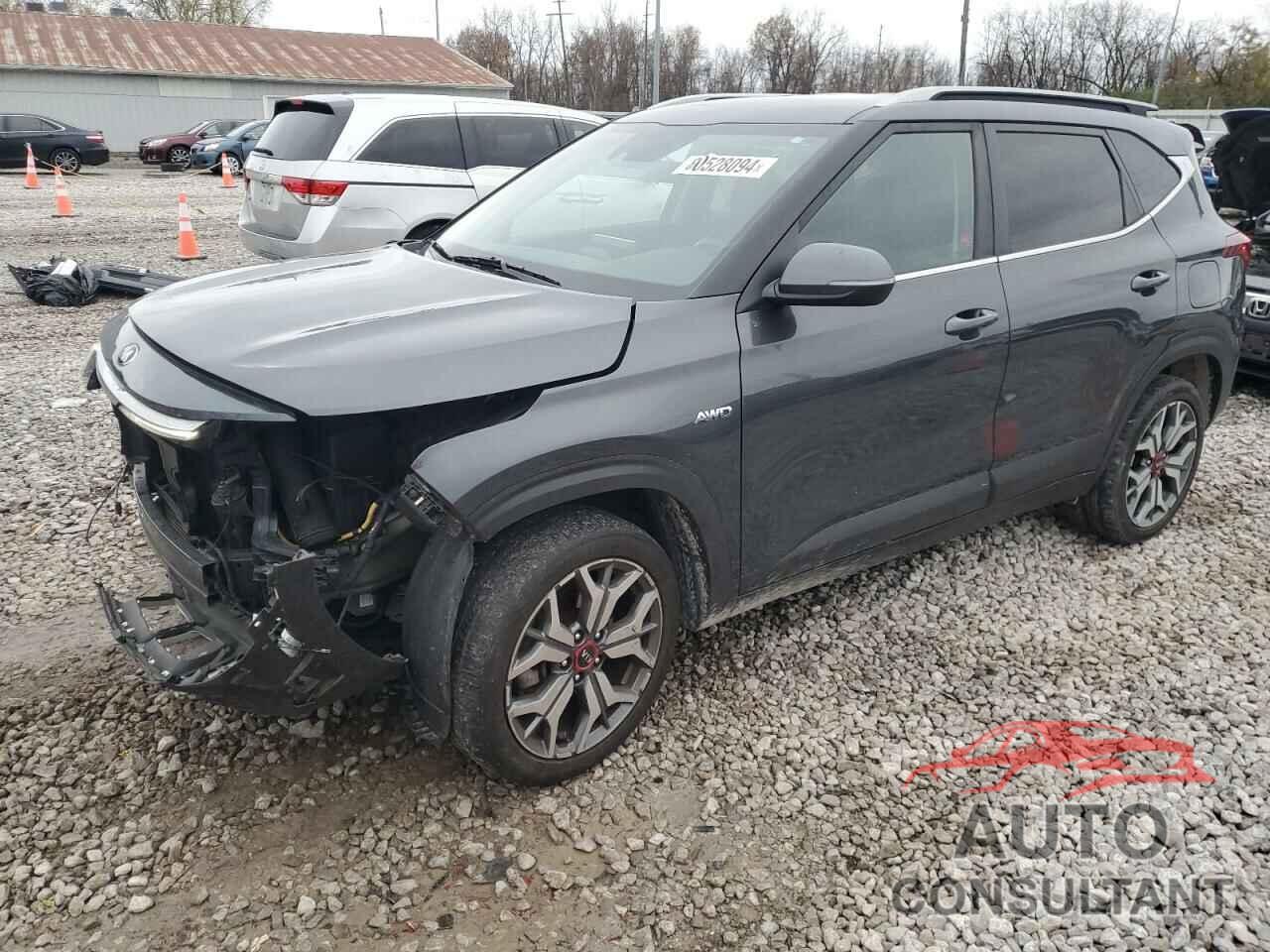 KIA SELTOS 2021 - KNDEUCA20M7084846