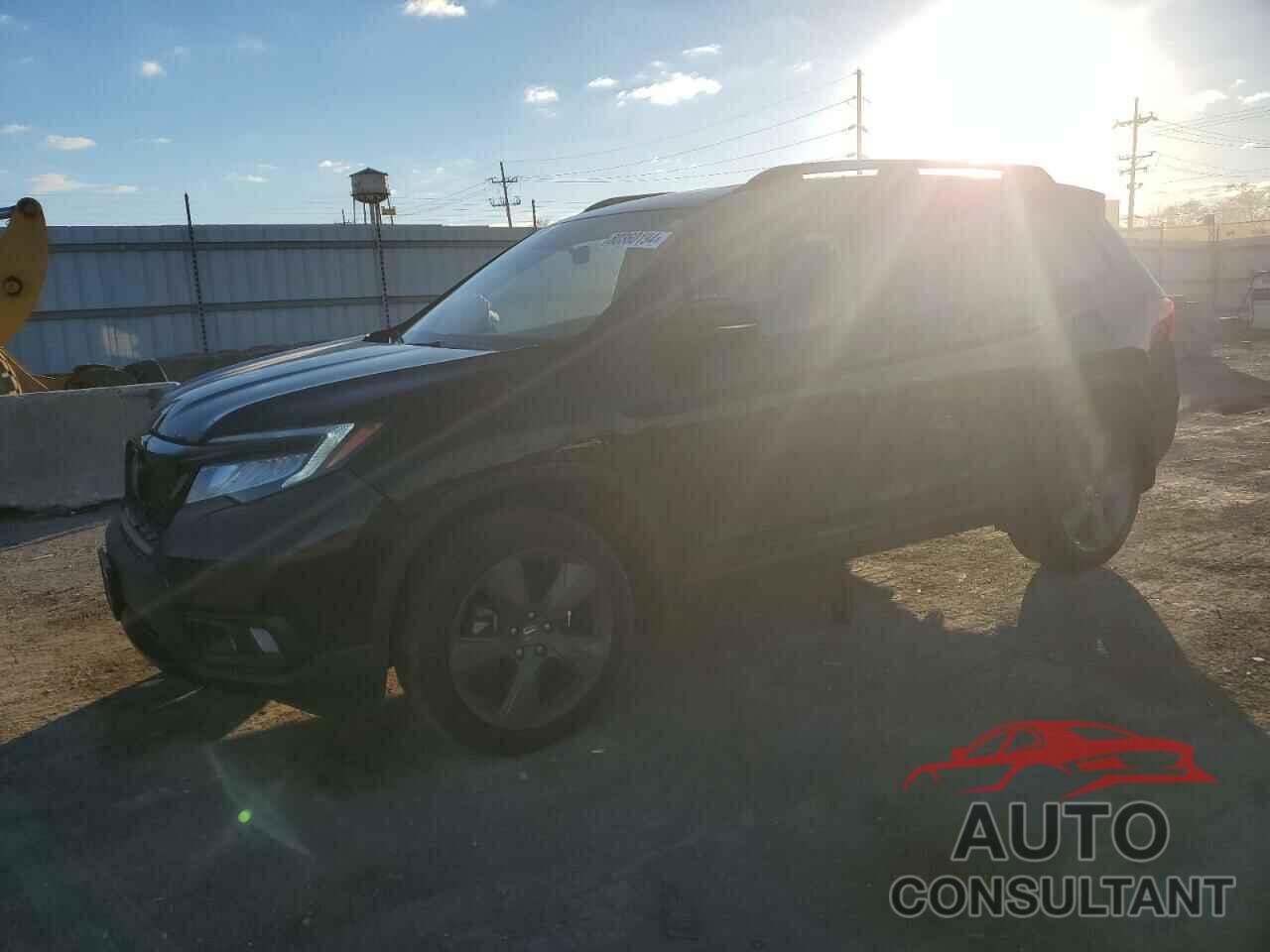 HONDA PASSPORT 2021 - 5FNYF8H98MB019552