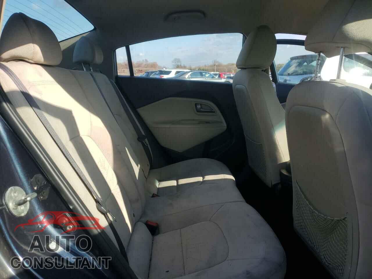 KIA RIO 2012 - KNADN4A39C6056455