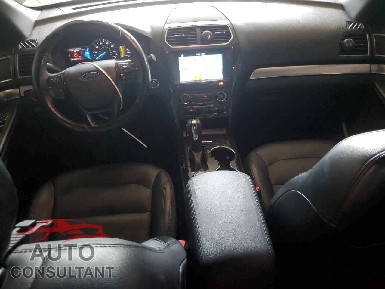 FORD EXPLORER 2018 - 1FM5K8D81JGB97215