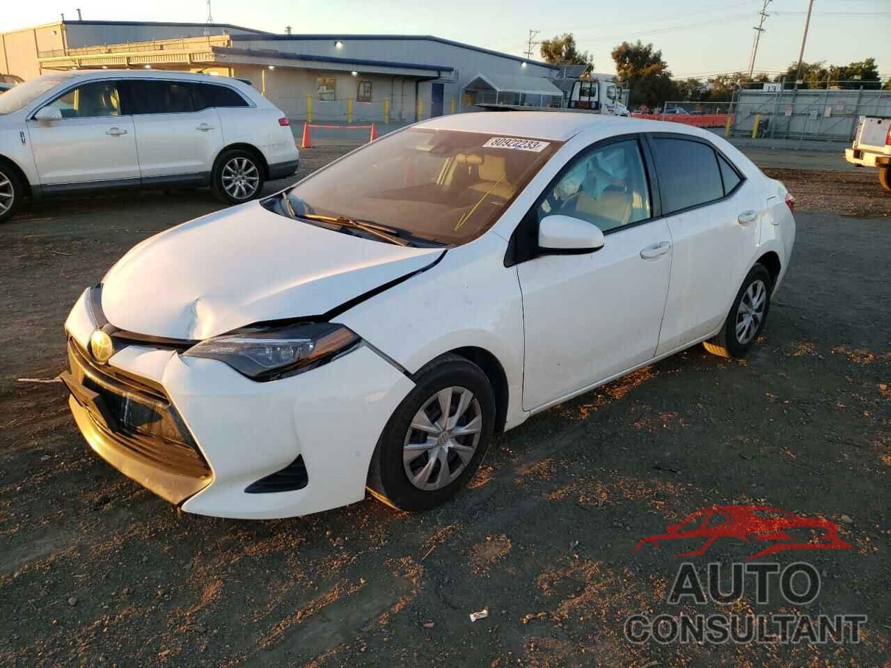 TOYOTA COROLLA 2017 - 5YFBURHE5HP674714
