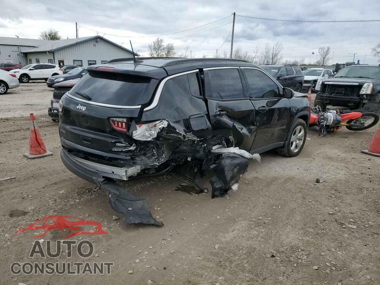 JEEP COMPASS 2019 - 3C4NJDBB1KT679744