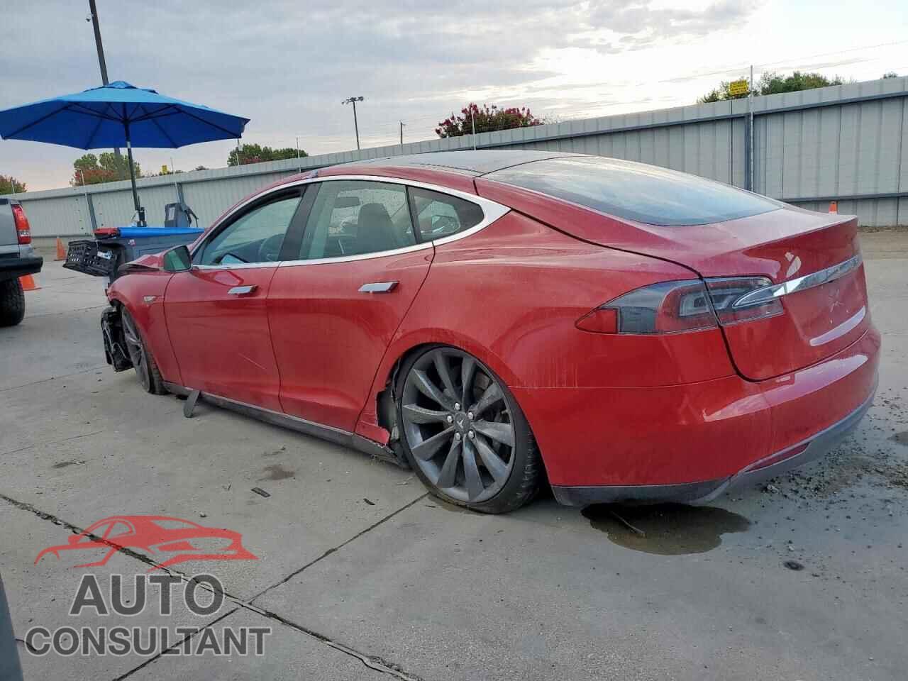TESLA MODEL S 2013 - 5YJSA2CP1DFP16892