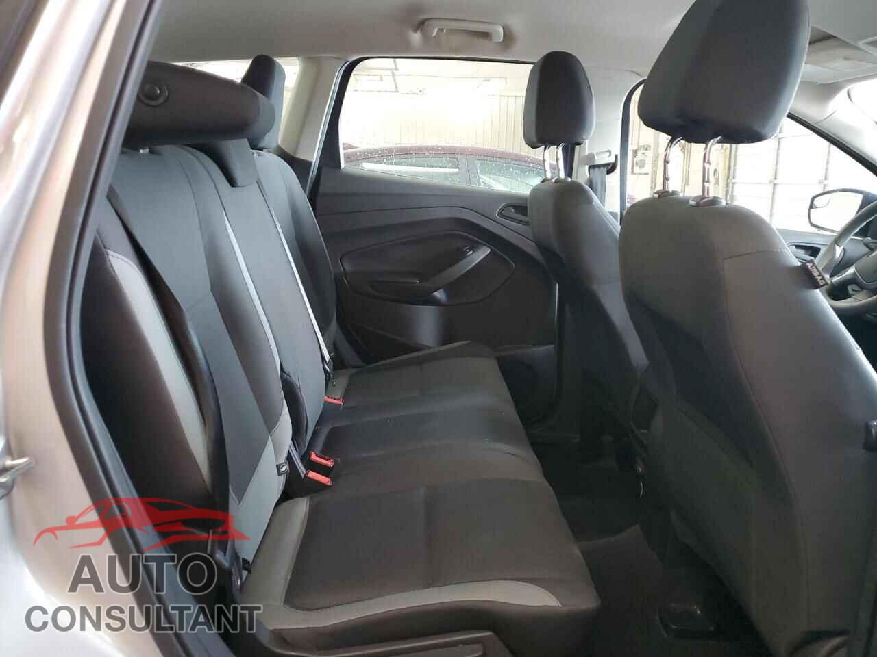 FORD ESCAPE 2016 - 1FMCU0F78GUB43329