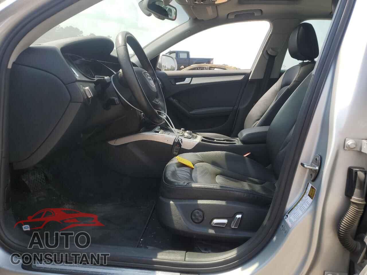 AUDI A4 2013 - WAUEFAFL8DN009840