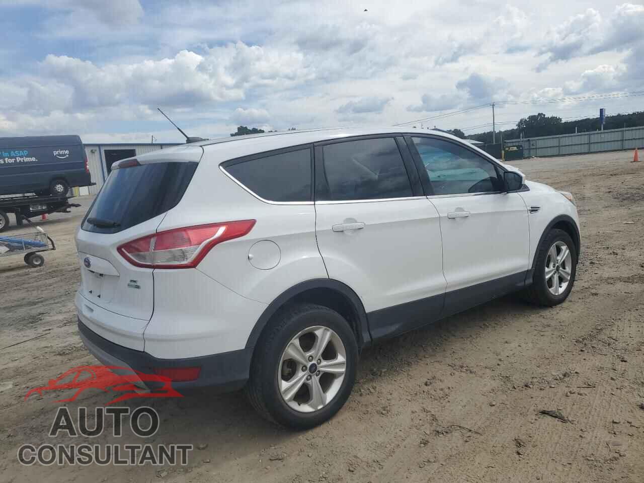 FORD ESCAPE 2016 - 1FMCU9GX3GUC76857