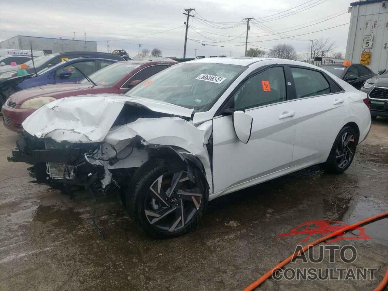 HYUNDAI ELANTRA 2024 - KMHLP4DG7RU837207