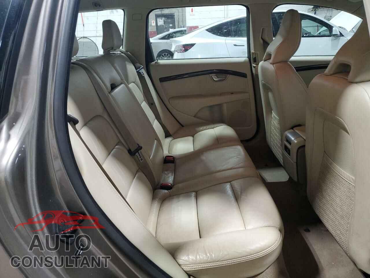 VOLVO XC70 2011 - YV4902BZ7B1111069