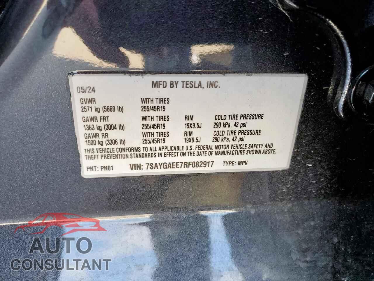 TESLA MODEL Y 2024 - 7SAYGAEE7RF082917