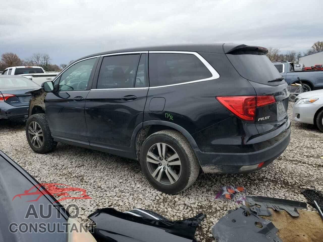 HONDA PILOT 2017 - 5FNYF6H87HB004266