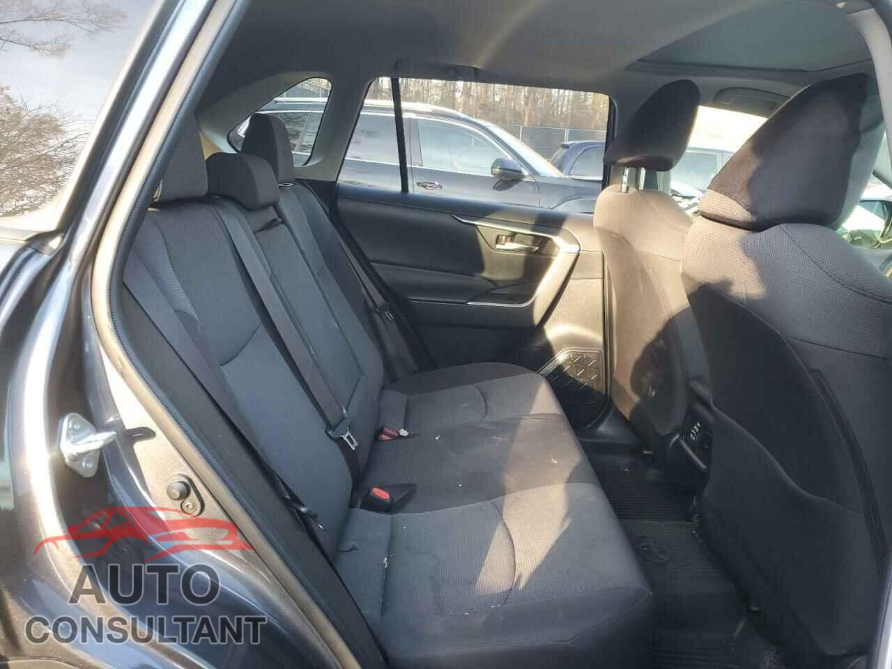 TOYOTA RAV4 2019 - JTMP1RFV2KD511580