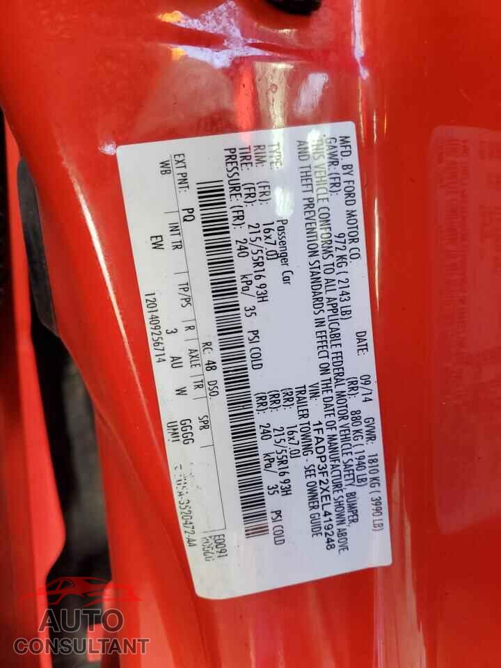 FORD FOCUS 2014 - 1FADP3F2XEL419248