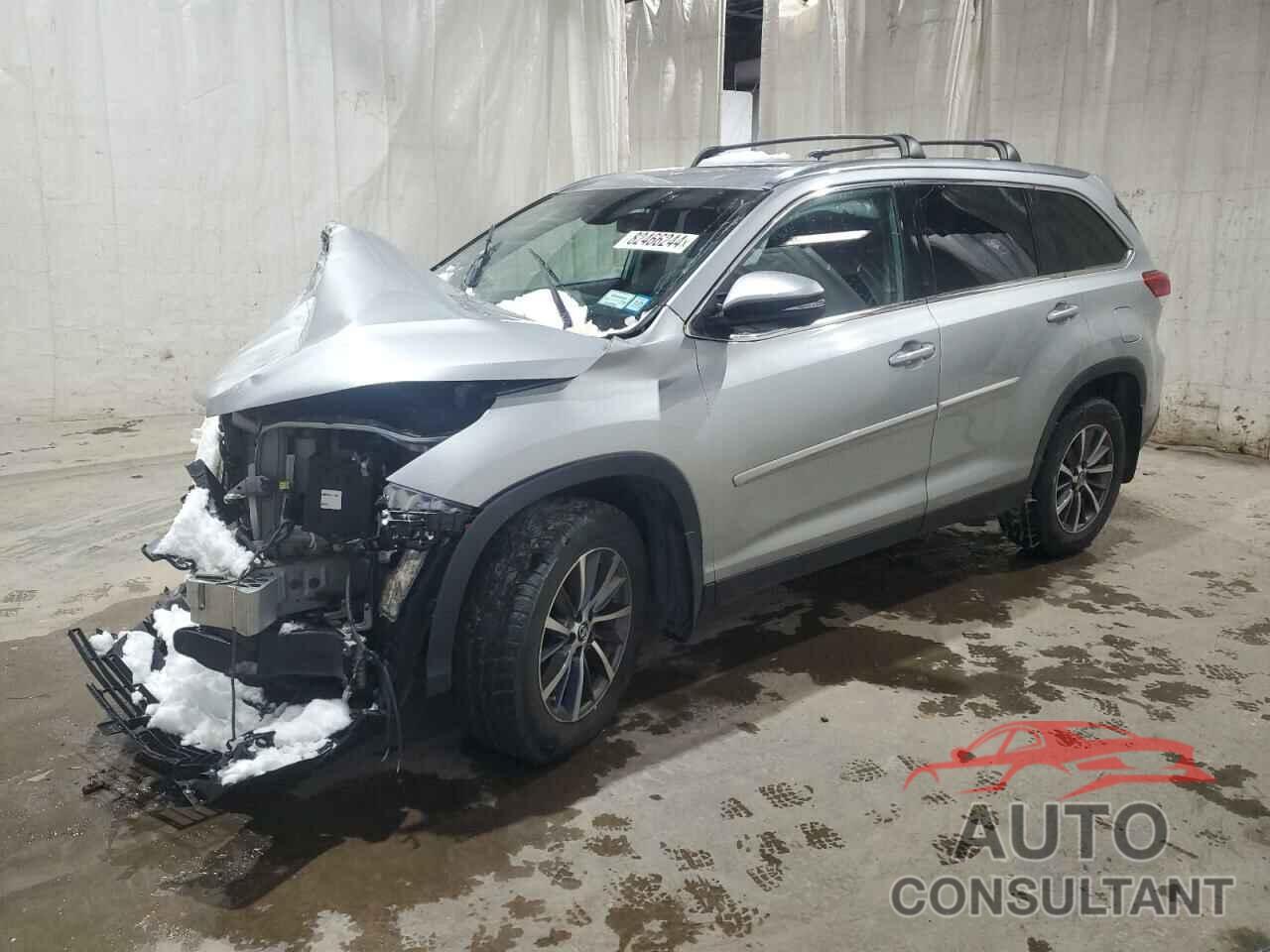 TOYOTA HIGHLANDER 2019 - 5TDJZRFH4KS921228