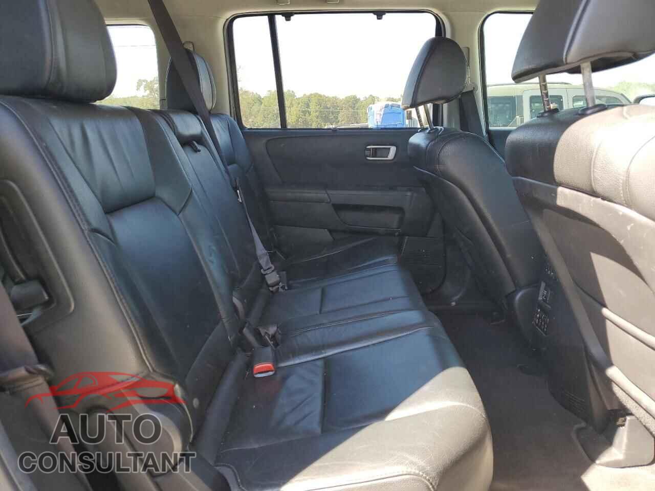 HONDA PILOT 2012 - 5FNYF3H97CB016448