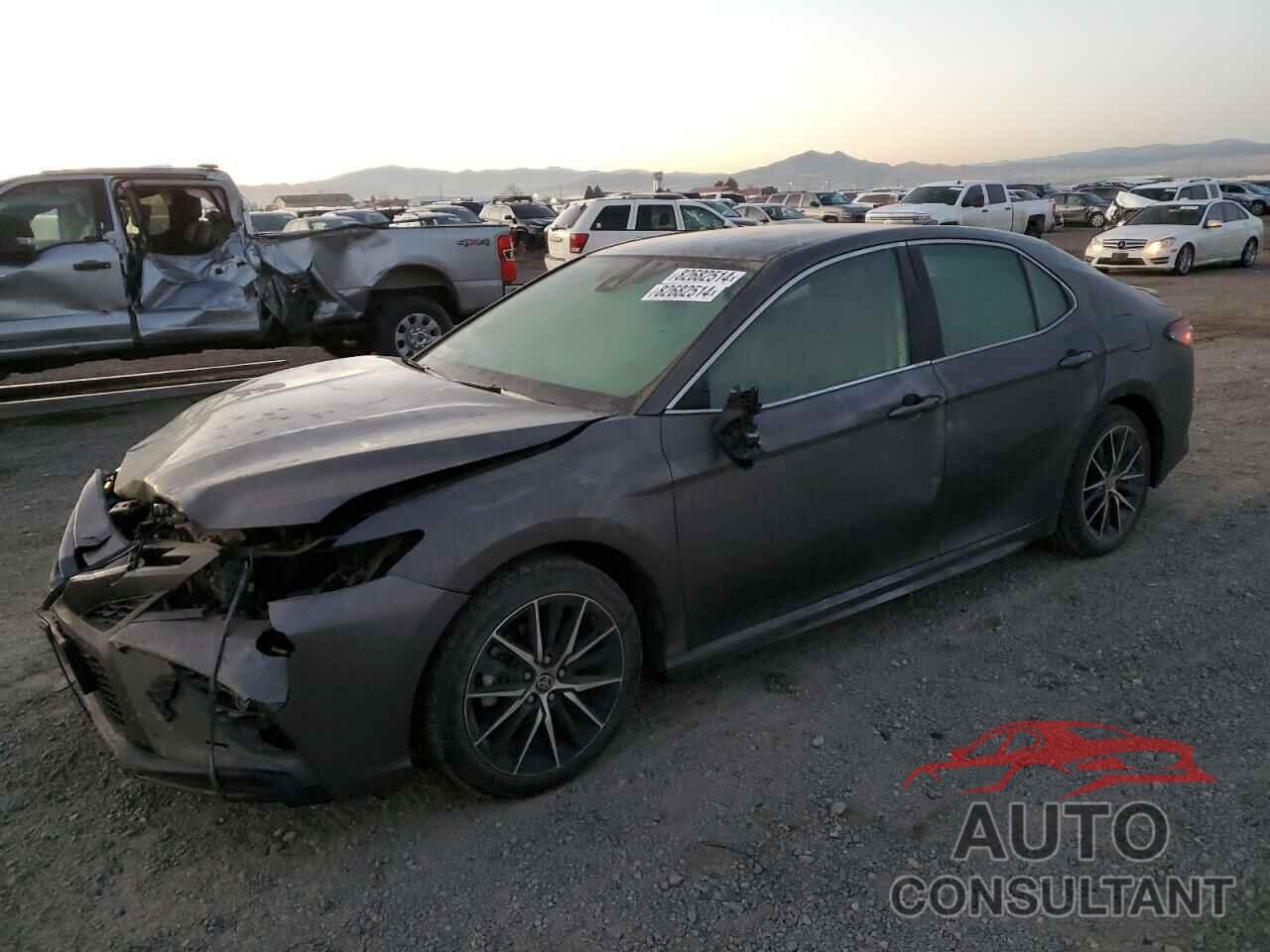 TOYOTA CAMRY 2021 - 4T1G11AK9MU518328