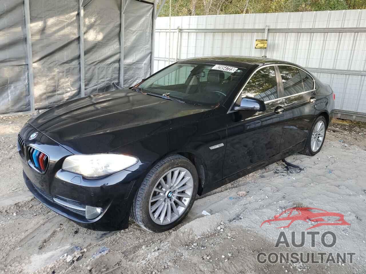 BMW 5 SERIES 2013 - WBAFR7C50DC823576