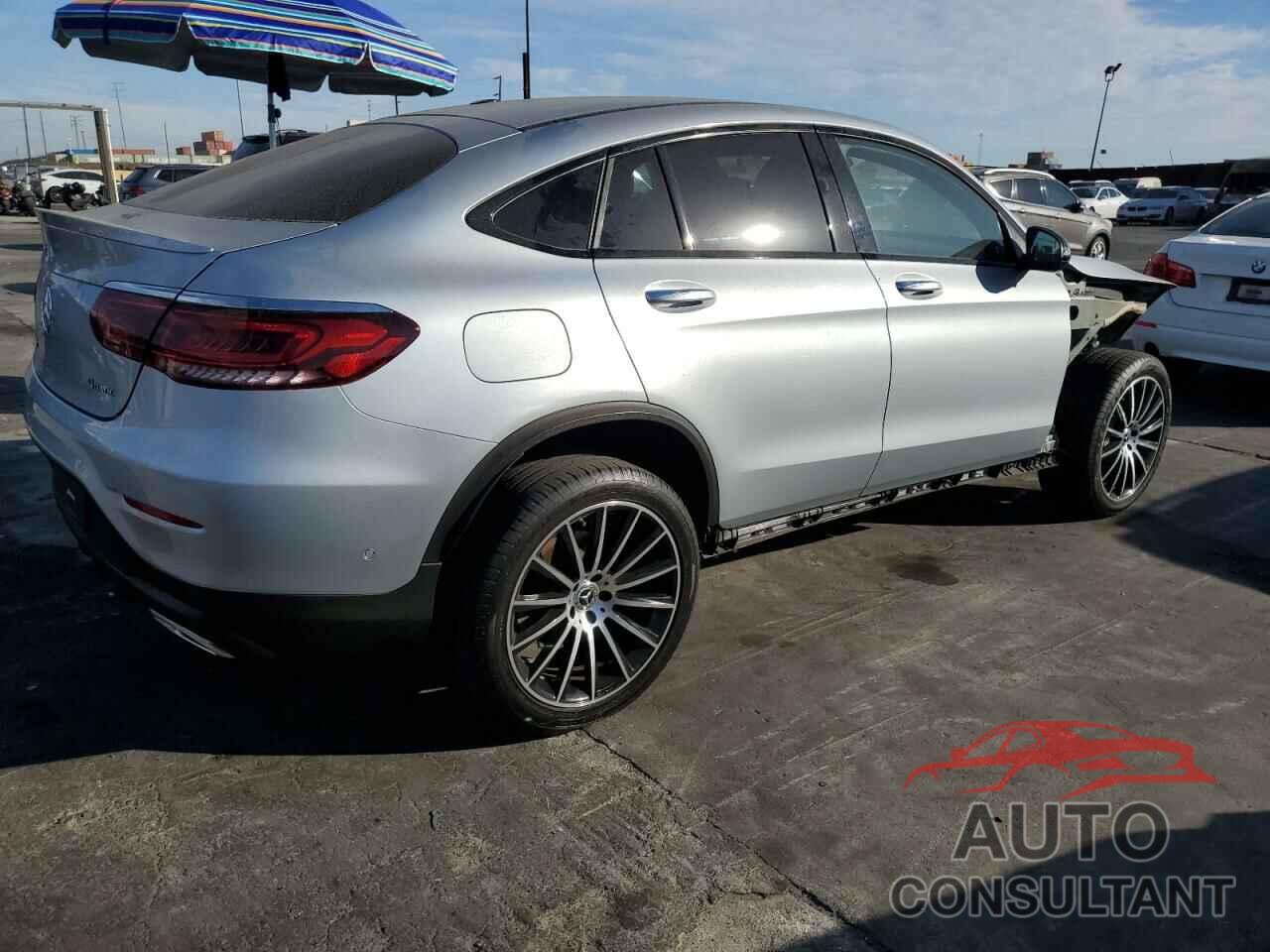MERCEDES-BENZ GLC-CLASS 2022 - W1N0J8EB5NG016272