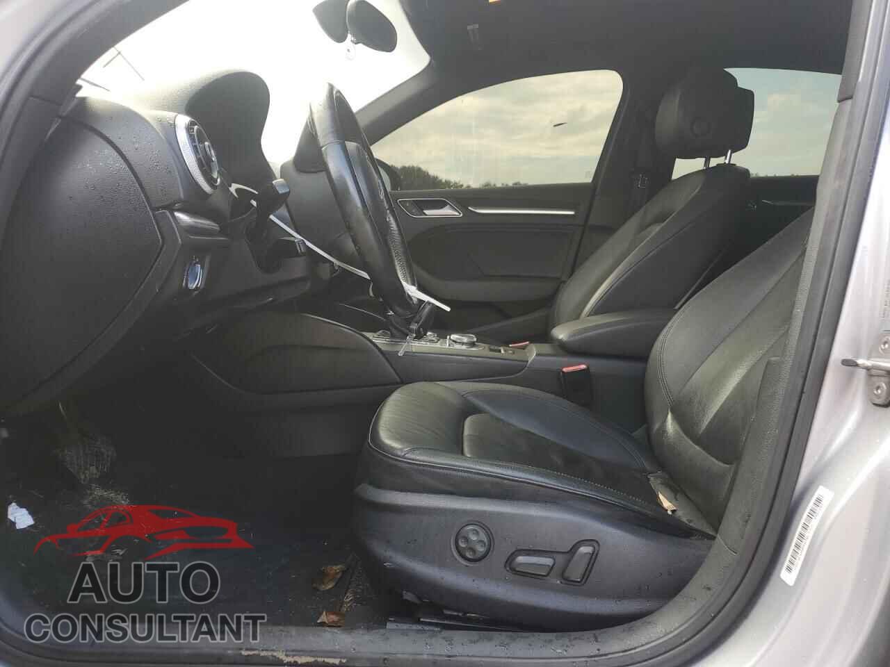 AUDI A3 2015 - WAUACGFF6F1025839