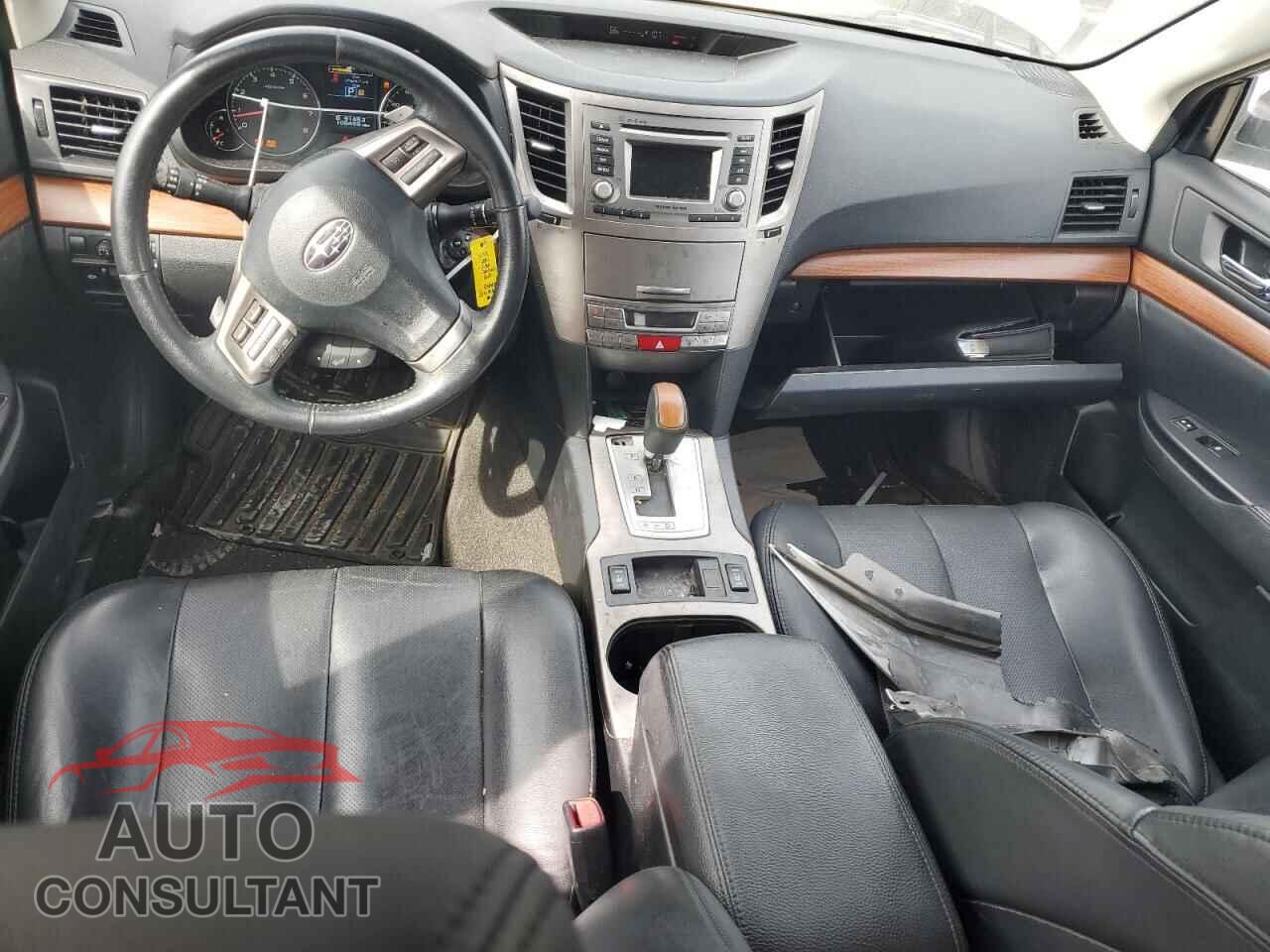 SUBARU OUTBACK 2014 - 4S4BRCLC4E3223147
