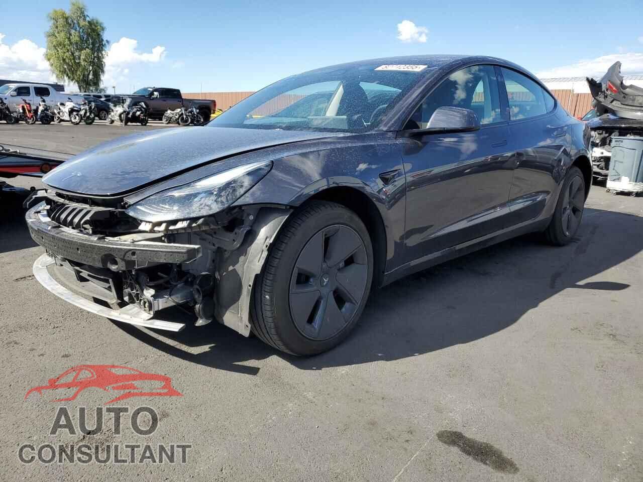 TESLA MODEL 3 2023 - 5YJ3E1EA3PF495103