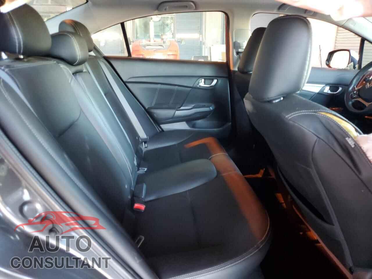 HONDA CIVIC 2013 - 2HGFB2F93DH525238