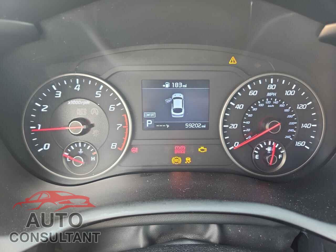 KIA STINGER 2019 - KNAE15LAXK6067805