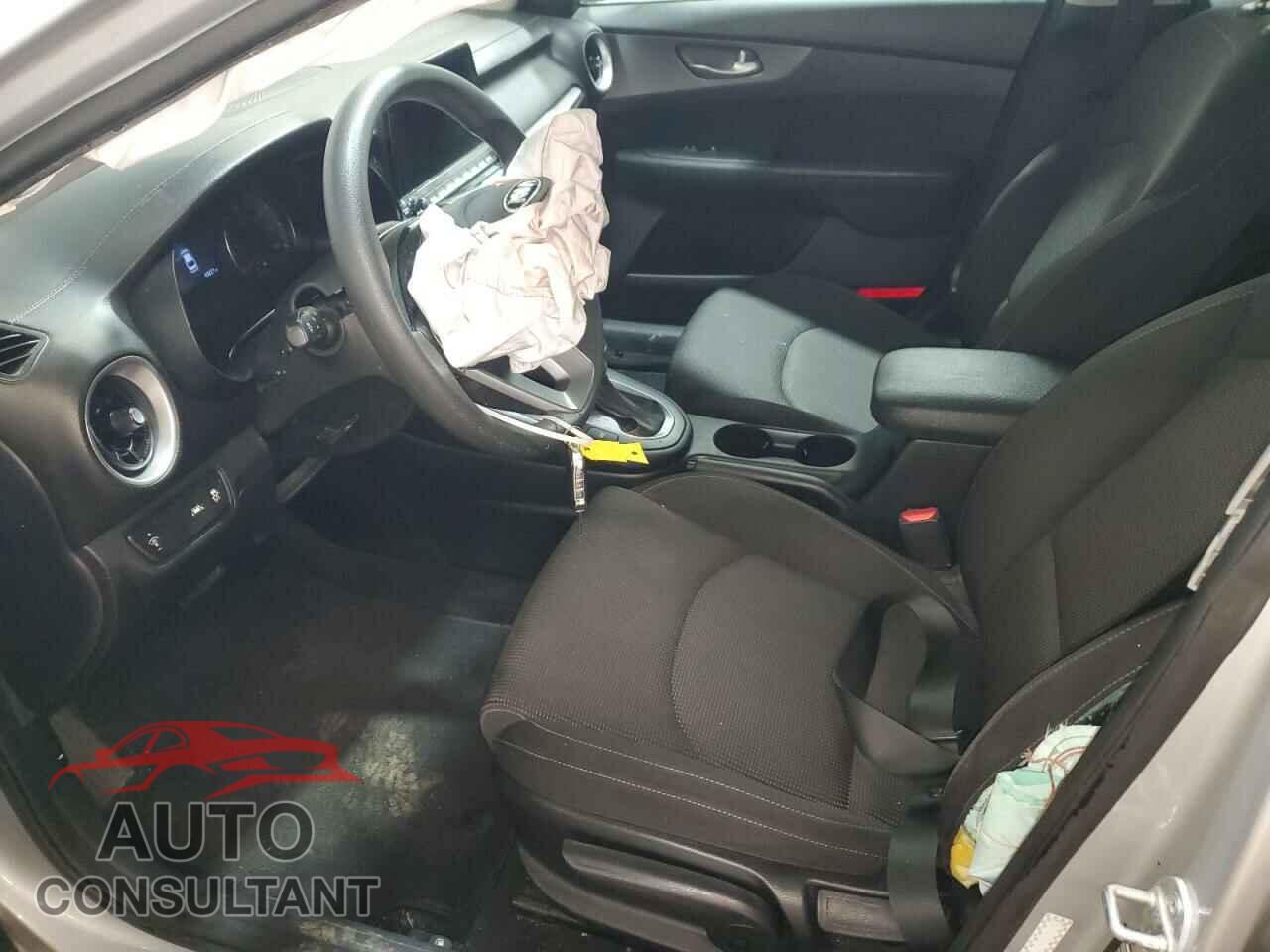 KIA FORTE 2019 - 3KPF24AD2KE130708