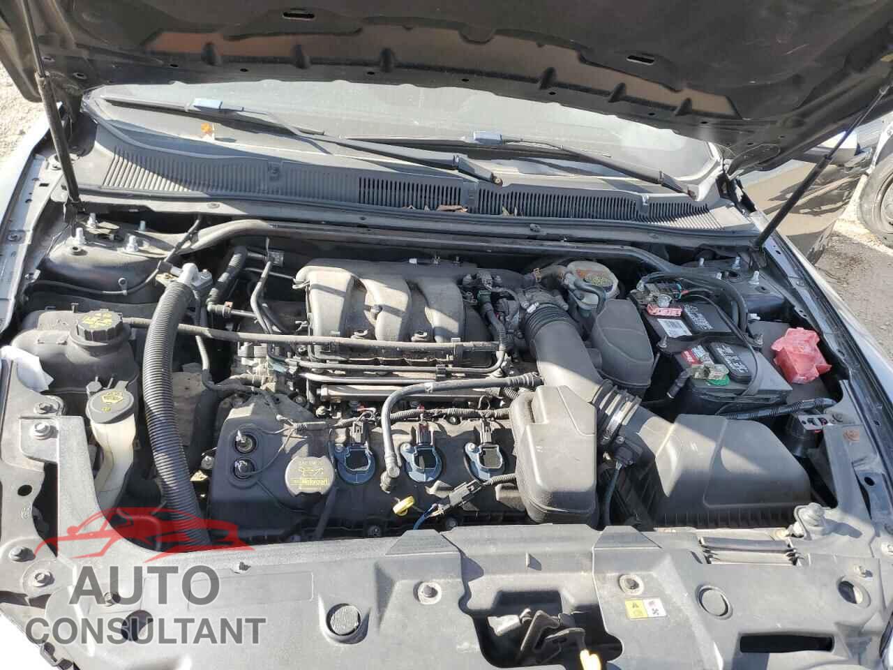 FORD TAURUS 2013 - 1FAHP2J84DG135158
