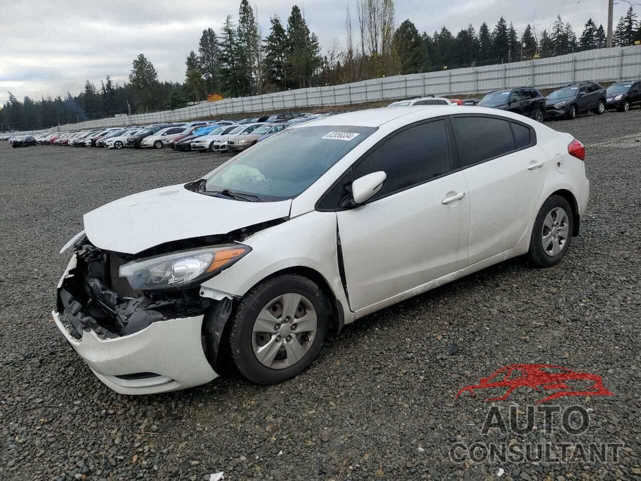 KIA FORTE 2016 - KNAFX4A6XG5550008