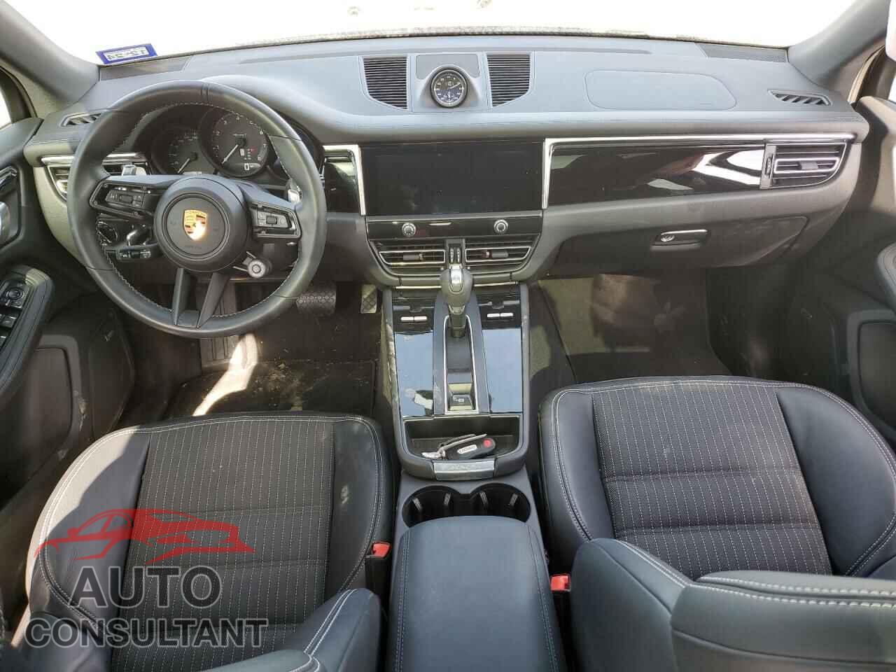 PORSCHE MACAN BASE 2023 - WP1AA2A5XPLB03442