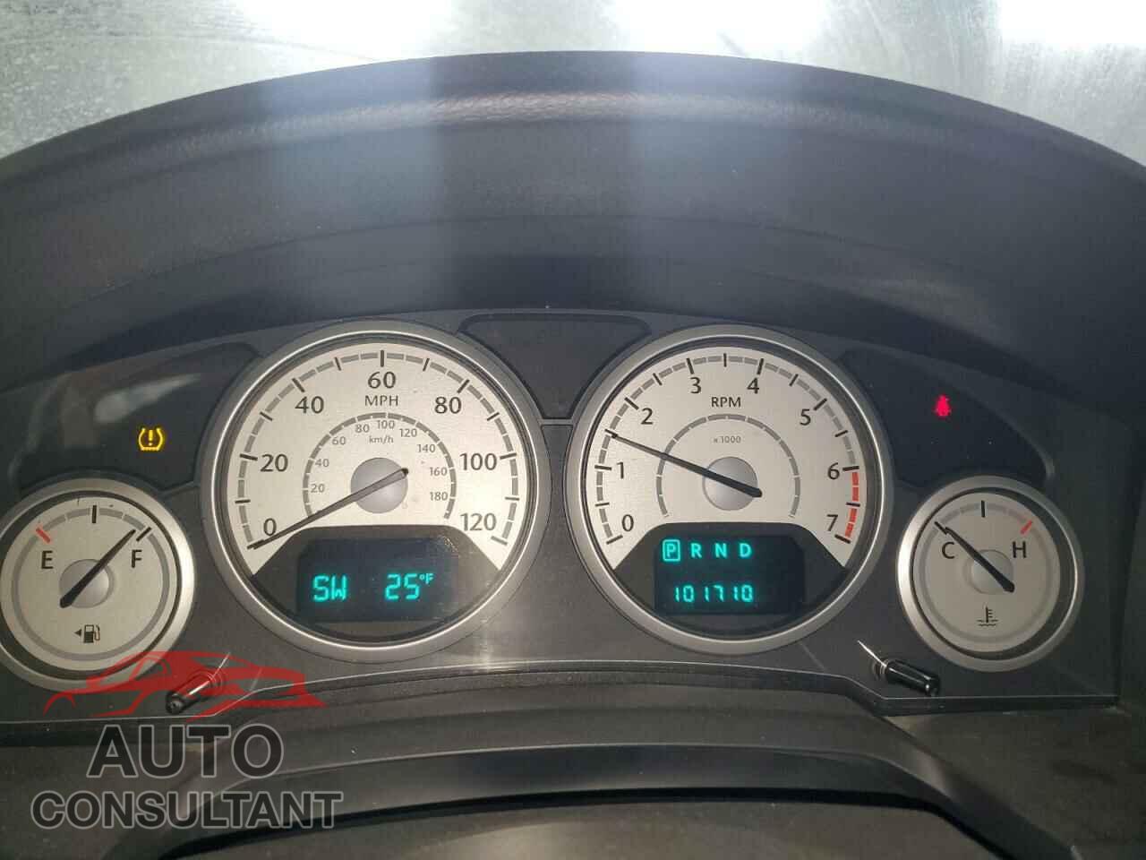 DODGE CARAVAN 2010 - 2D4RN5D16AR120100
