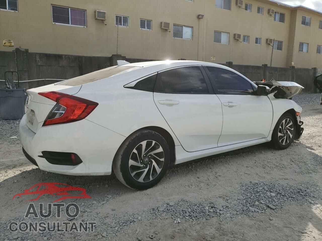 HONDA CIVIC 2017 - 19XFC2F71HE051222