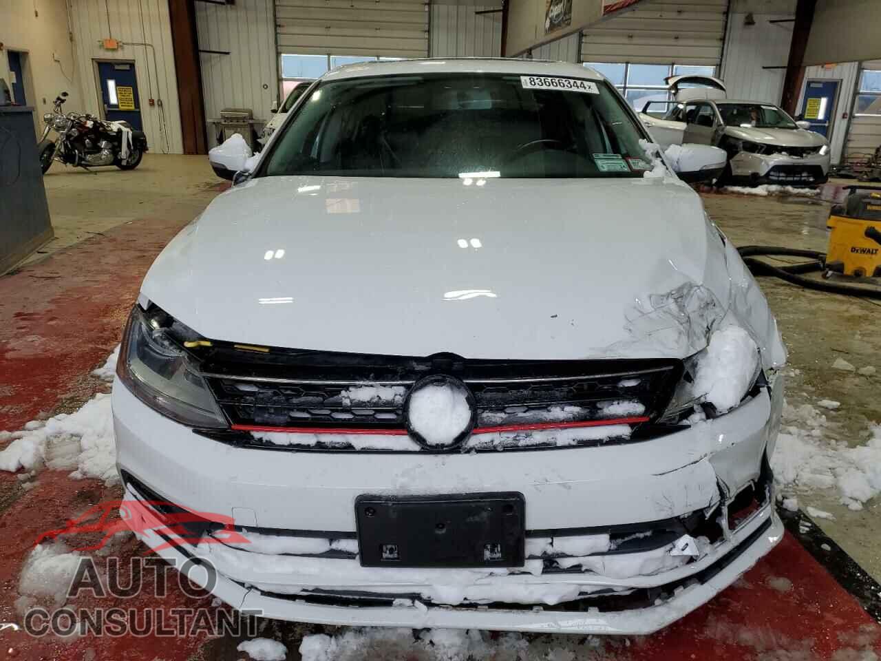 VOLKSWAGEN JETTA 2017 - 3VWDB7AJ2HM204123