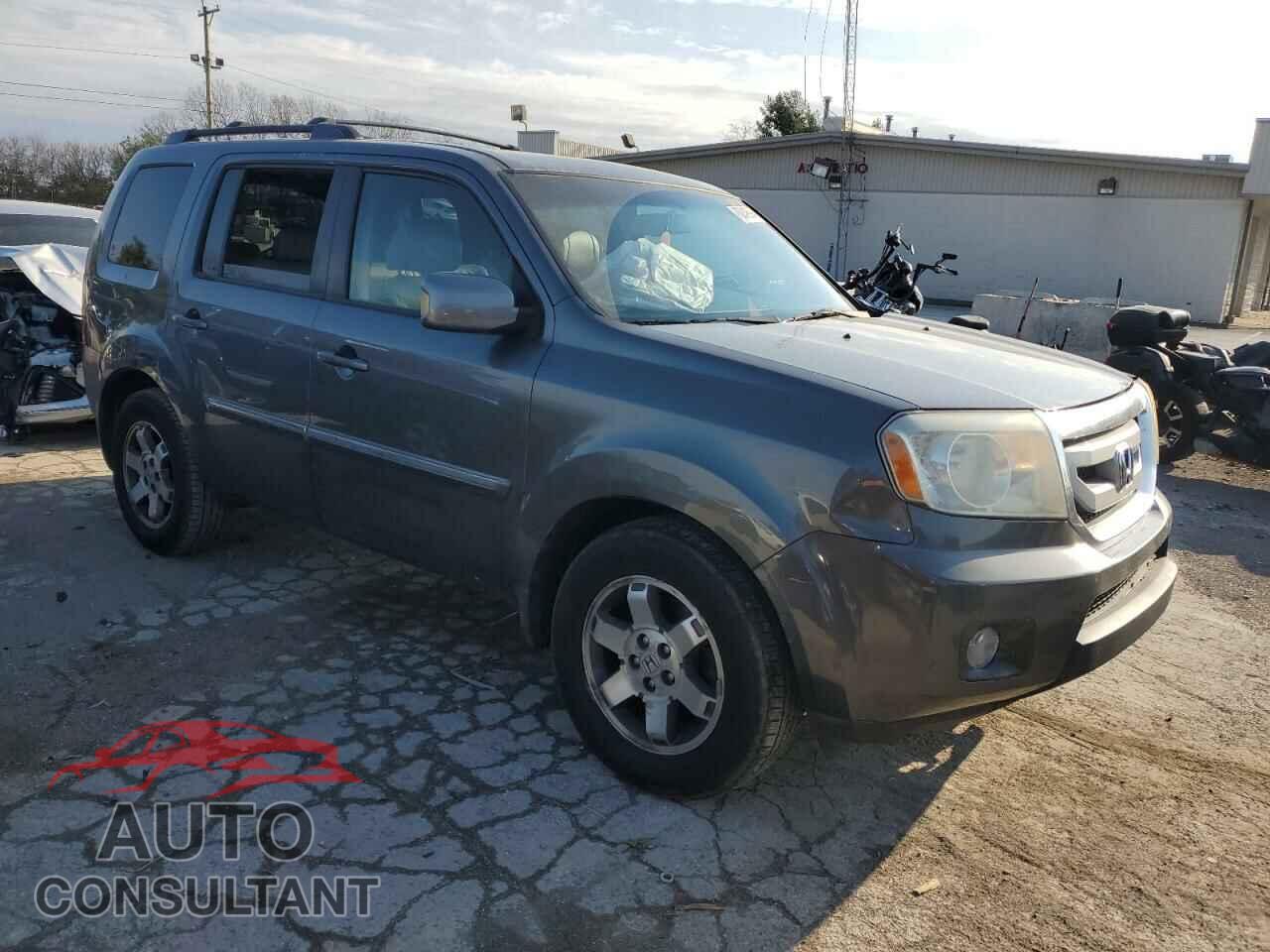 HONDA PILOT 2011 - 5FNYF4H98BB024384