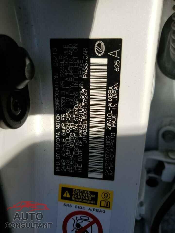 LEXUS CT 200 2013 - JTHKD5BH8D2157247
