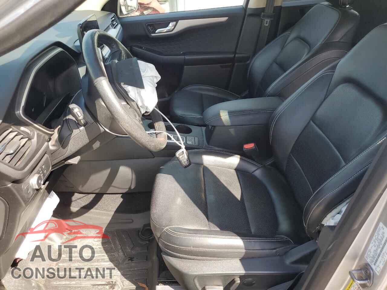 FORD ESCAPE 2020 - 1FMCU9H64LUA68311