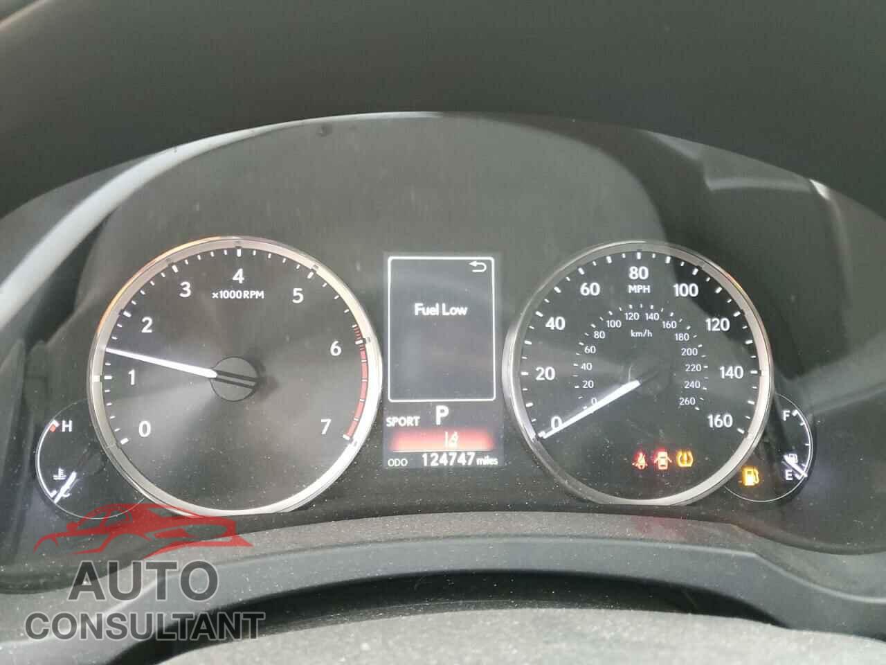 LEXUS IS 2017 - JTHBA1D20H5051762