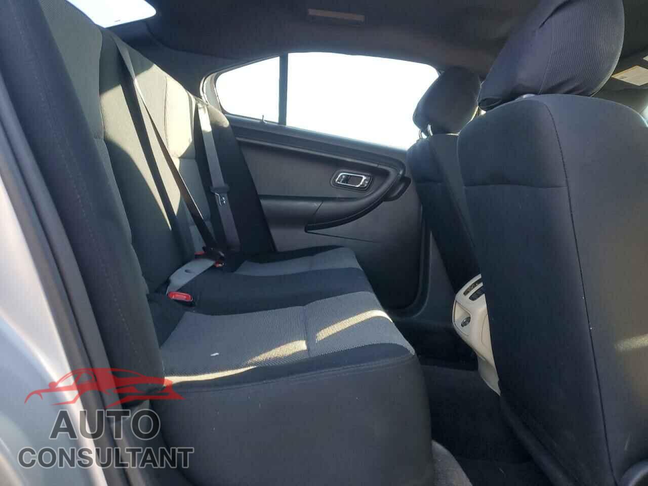FORD TAURUS 2013 - 1FAHP2MT1DG157635