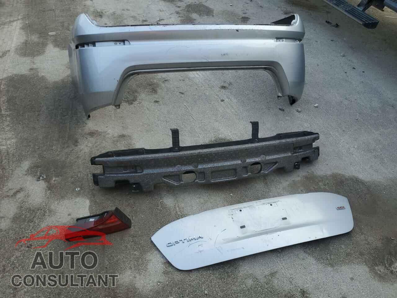 KIA OPTIMA 2012 - KNAGM4A76C5277598