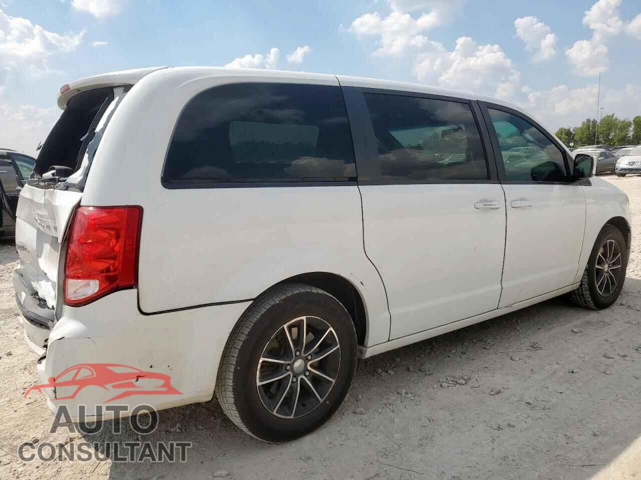 DODGE CARAVAN 2018 - 2C4RDGBG5JR200085