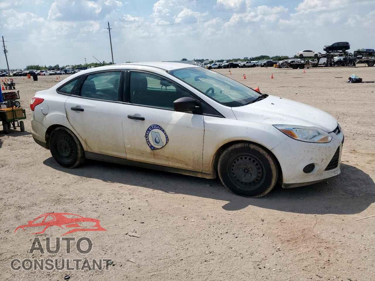 FORD FOCUS 2014 - 1FADP3E2XEL207970
