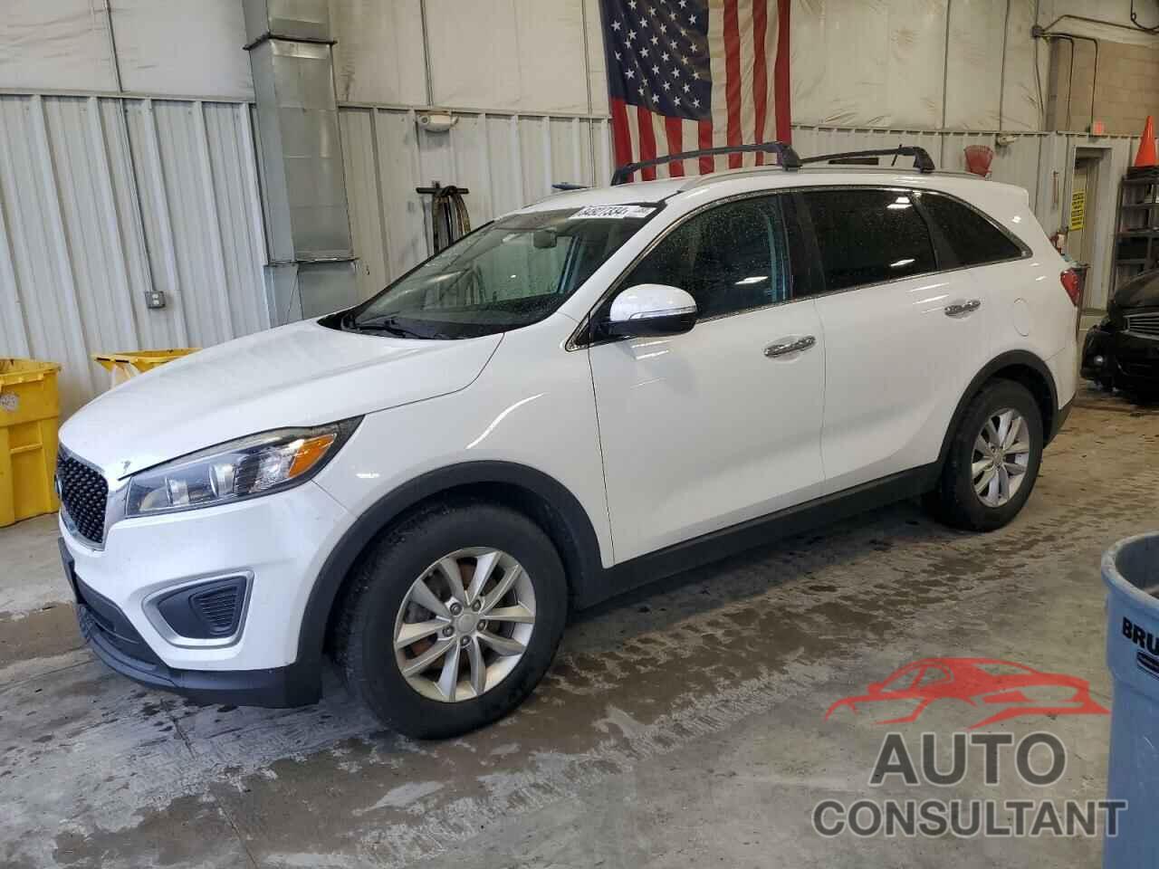 KIA SORENTO 2017 - 5XYPG4A54HG193481