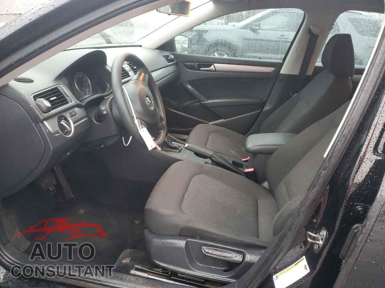 VOLKSWAGEN PASSAT 2013 - 1VWAP7A34DC024921