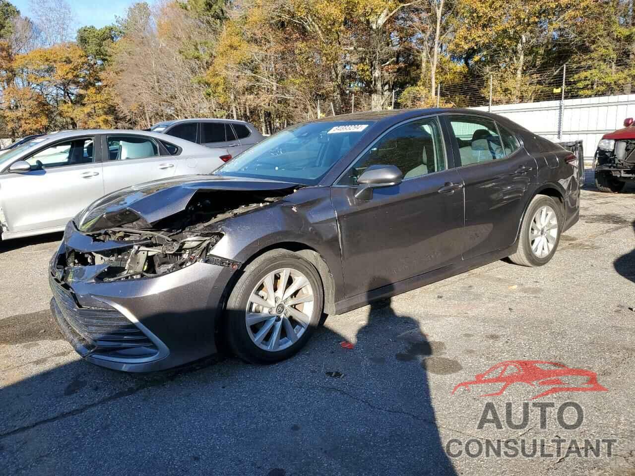 TOYOTA CAMRY 2022 - 4T1C11AK1NU032905
